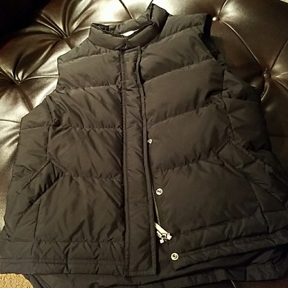 J. Crew Jackets & Blazers - J.CREW Quilted Vest